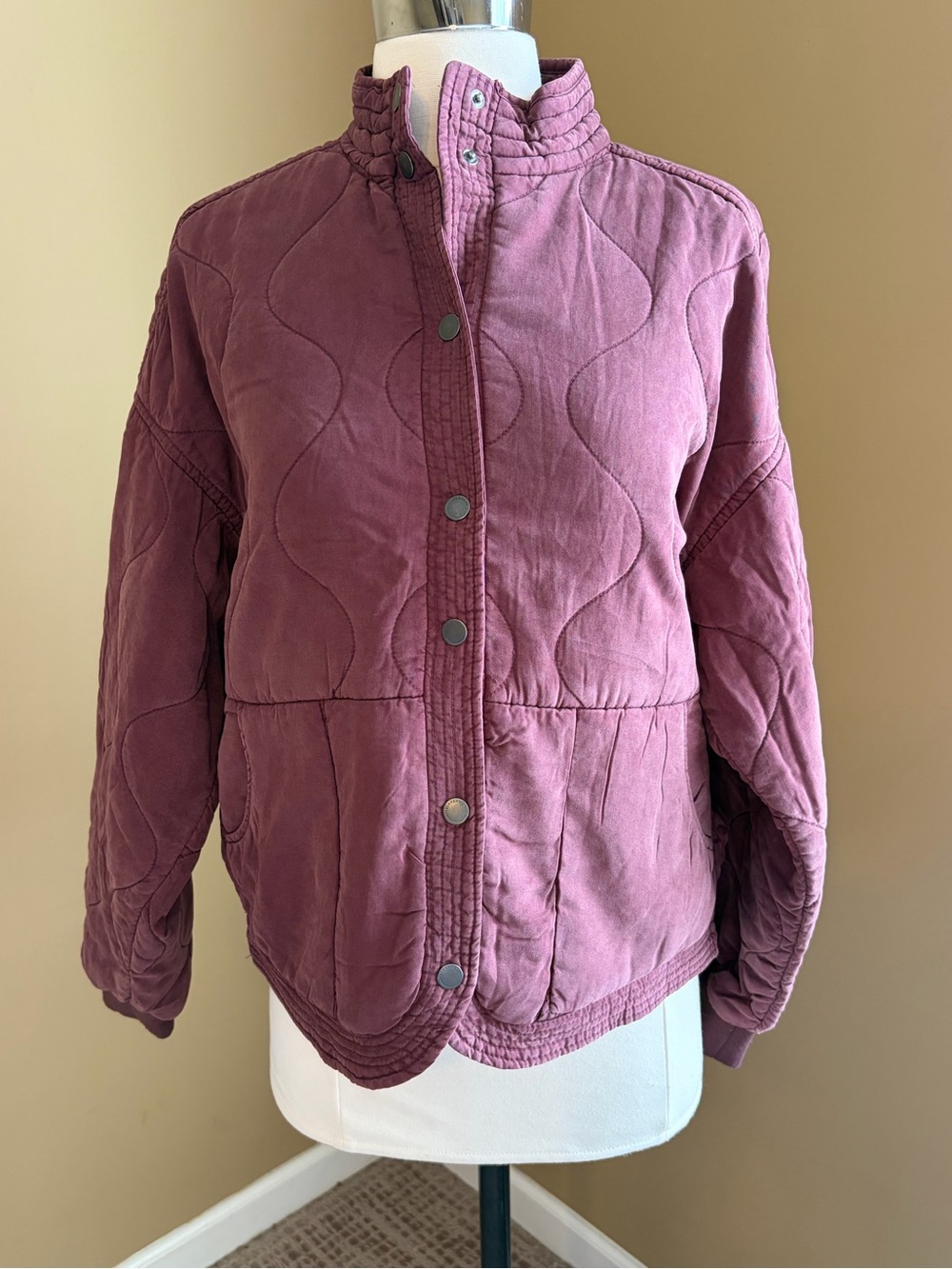 Blank NYC Quilted Bomber Jacket Cranberry Small Gorpcore Granola Minimalist